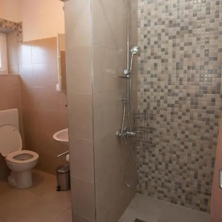 Family Friendly House With A Swimming Pool Selca, Brac - 23995 Vikendica Selca (Brac)