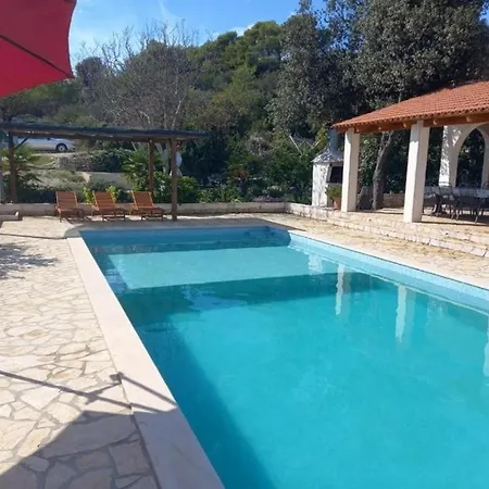 Vikendica Family Friendly House With A Swimming Pool Selca, Brac - 23995 Selca (Brac)